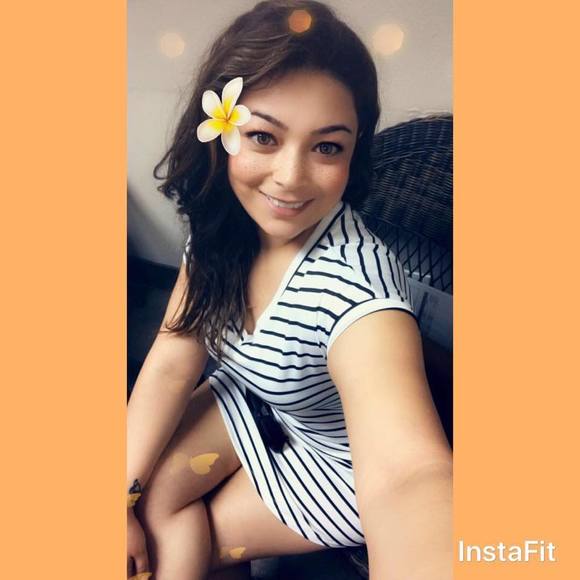 Meet your Posher, Ivania - Picture 1 of 1